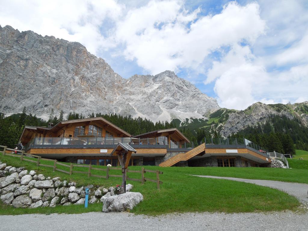 Haus Bergkranz Bed & Breakfast Lermoos Exterior foto